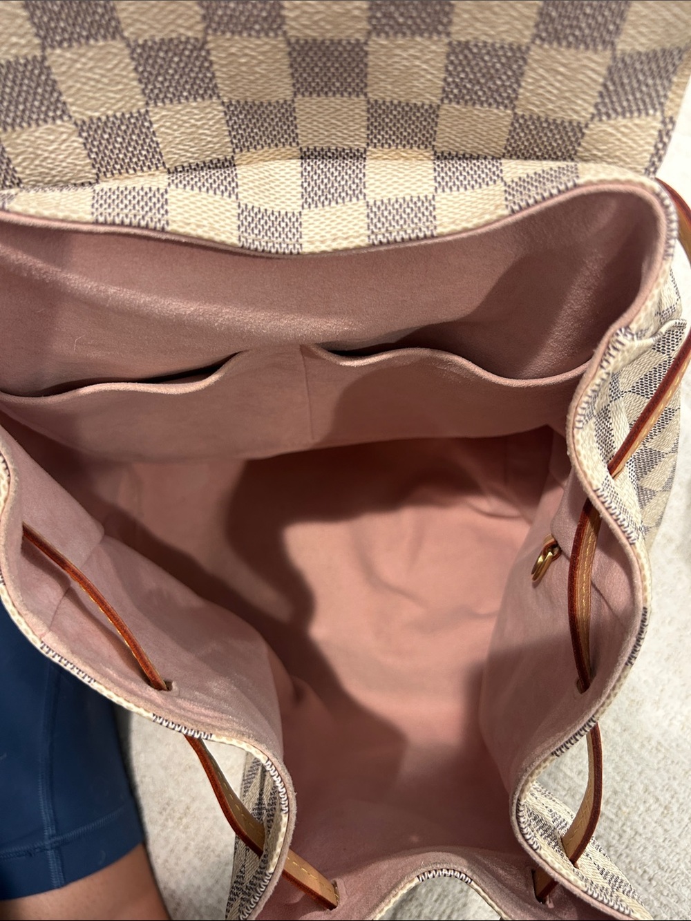 Louis Vuitton Luxury Checkered Drawstring Backpack - Cream/Tan - Picture 5 of 5